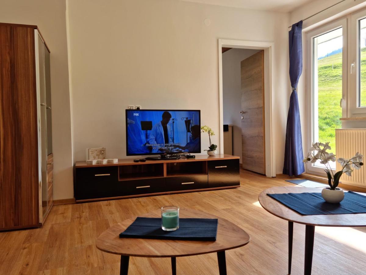 M&M Apartment Zgornje Gorje Extérieur photo